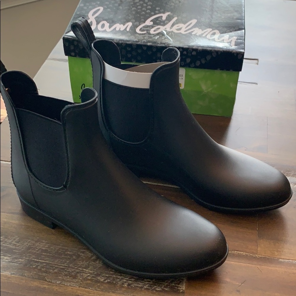 COPY - NWT: Sam Edelman Tinsley Ankle Boot, Black…